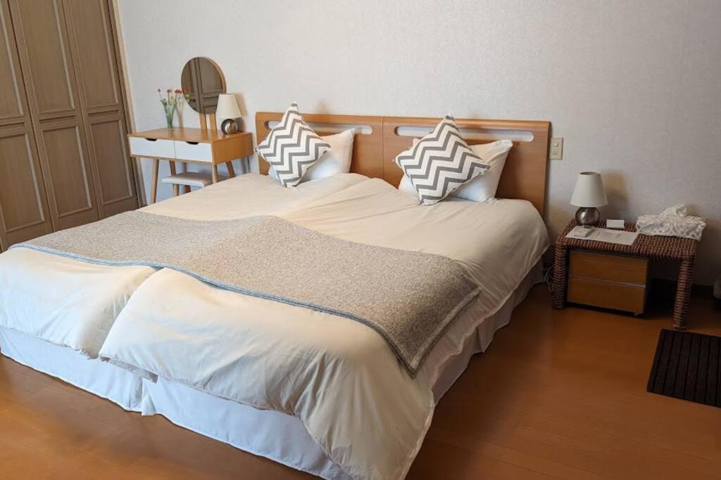Roomy 4Br Home Sleeps 9／Shinosaka／Large Groups Kültér fotó