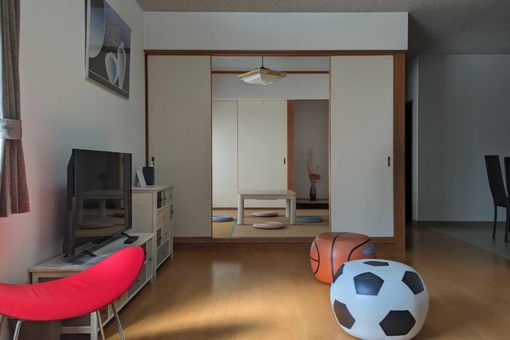 Roomy 4Br Home Sleeps 9／Shinosaka／Large Groups Kültér fotó